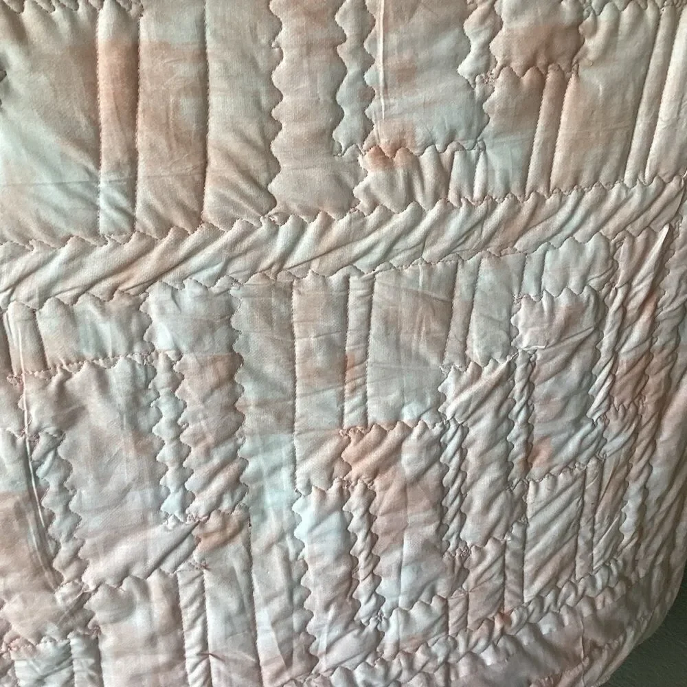 NWT. Hand Crafted Quilt in Pumpkin, Apricot, Browns and Golds